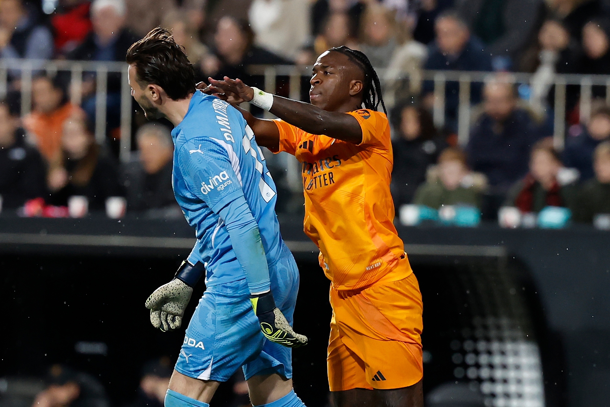 于提高了球 于提高了球