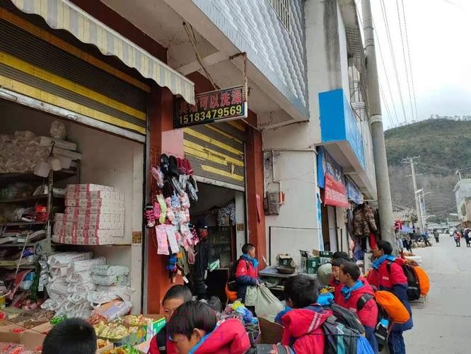 体育校长｜陈冠：冲出大凉山，一位90后支教老师的极限奔波